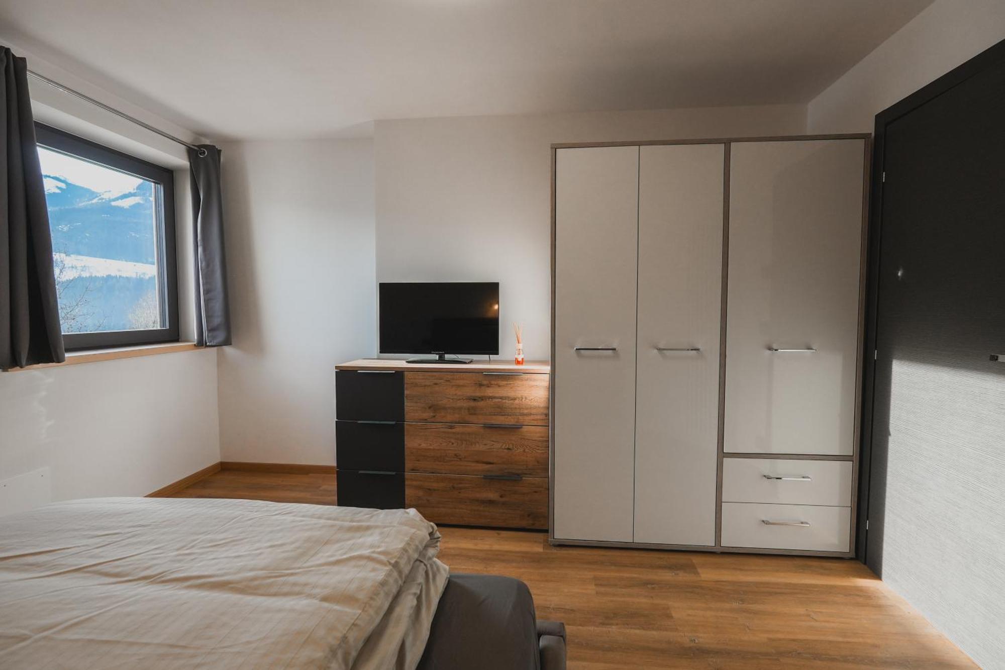 Mountain Deluxe 27 Apartments Con Wellness Cavalese Exterior photo