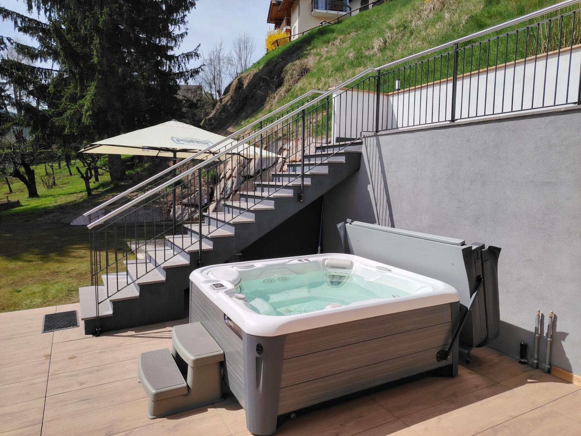 Mountain Deluxe 27 Apartments Con Wellness Cavalese Exterior photo