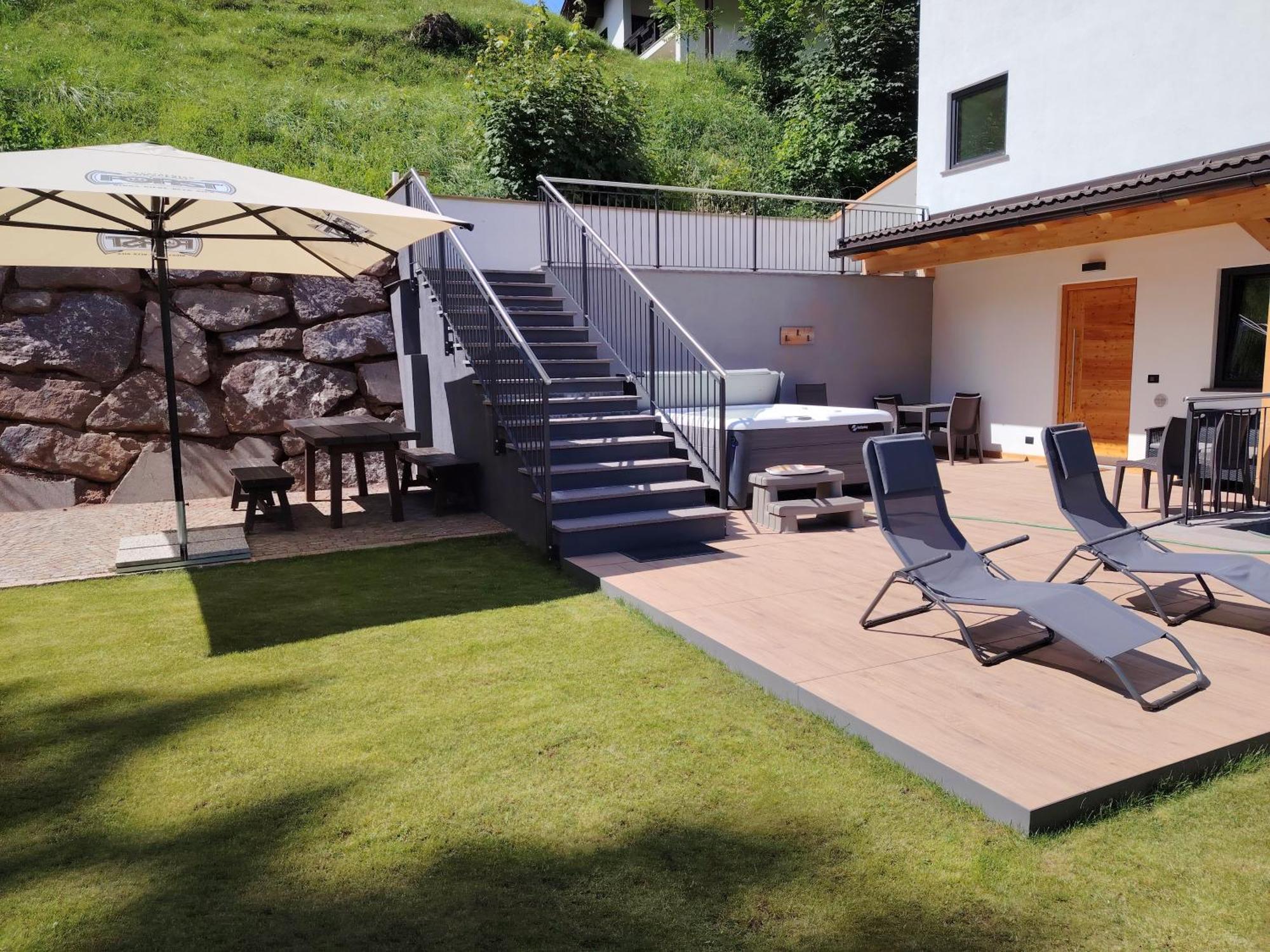 Mountain Deluxe 27 Apartments Con Wellness Cavalese Exterior photo