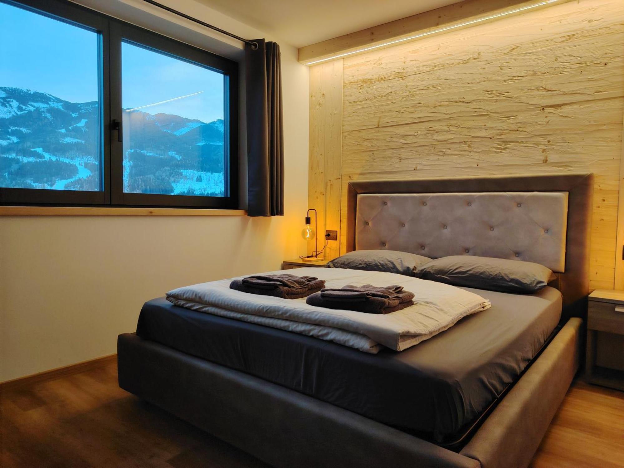 Mountain Deluxe 27 Apartments Con Wellness Cavalese Exterior photo